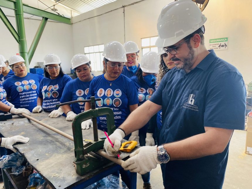 Águas de Manaus oferece cursos gratuitos de Bombeiro Hidráulico e Assistente Administrativo