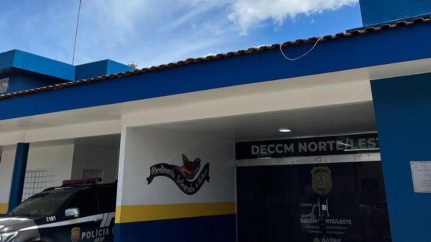 Homem manda PIX com mensagem para ex, descumpre medida protetiva e é preso em Manaus