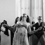 Espetáculo de dança "Cabaré Chinelo" estreia no Teatro Amazonas