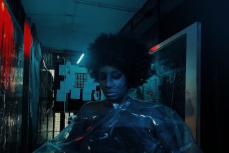 Isis de Manaus lança videoclipe com exibições gratuitas em Manaus