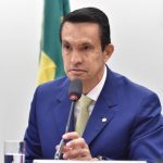 Deputado em audiência da CPI do INSS