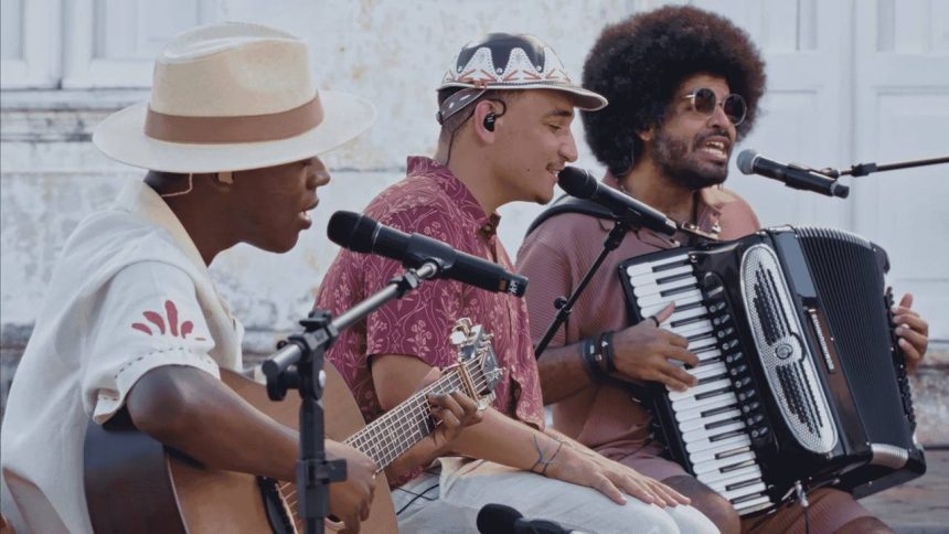 Dominguinhos com João Gomes Mestrinho e Jota.Pê se apresentam em Manaus.