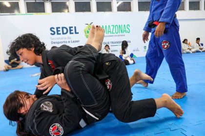 Aulas gratuitas de Jiu-Jitsu na Vila Olímpica.