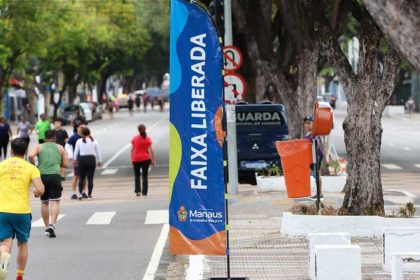 Faixa liberada na Getúlio Vargas com pessoas caminhando e correndo.