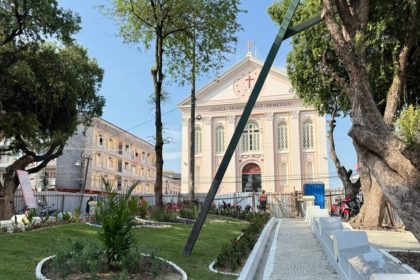 Praça dos Remédios recebe revitalização no Centro Histórico de Manaus