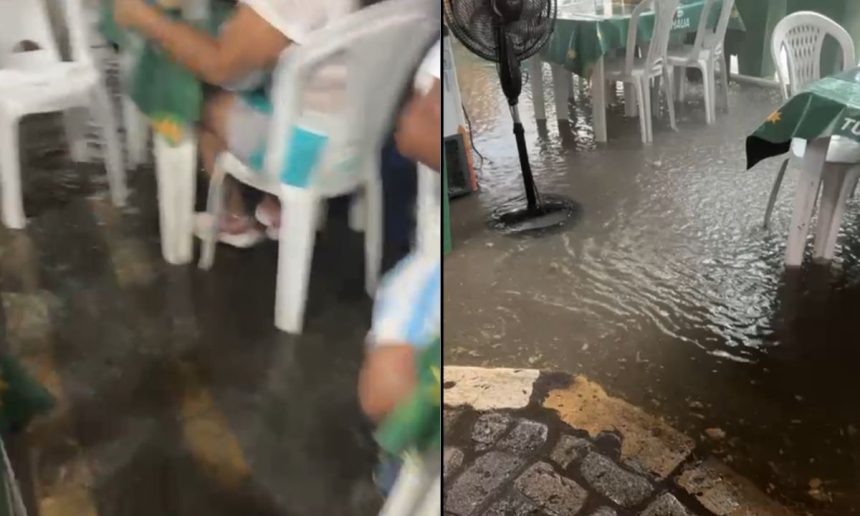 Mercado Adolpho Lisboa alagado após forte chuva em Manaus.