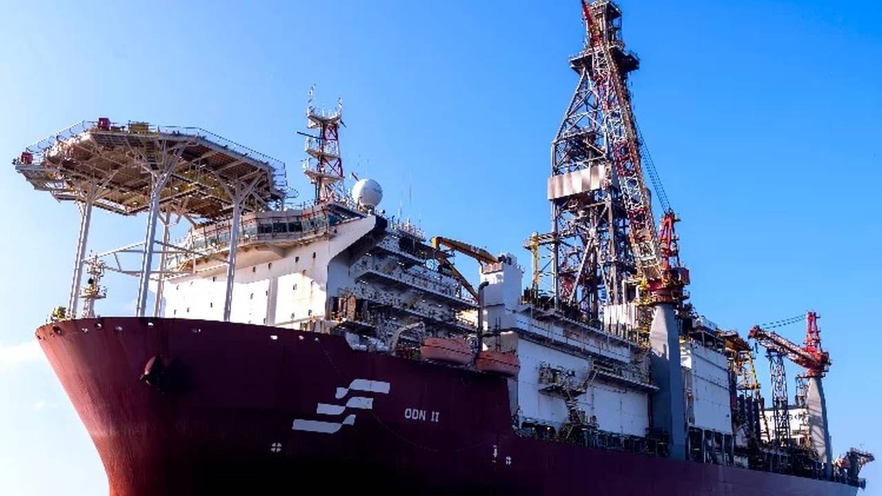 Plataforma de petróleo ODN II em operação