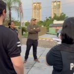 Polícia Civil em ação, prendendo suspeitos em Manaus.