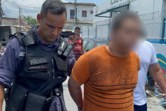 Policial prende homem em Manaus, suspeito de matar a esposa.