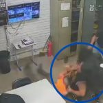Professor agredido por pai de aluna em escola.
