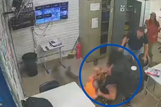 Professor agredido por pai de aluna em escola.
