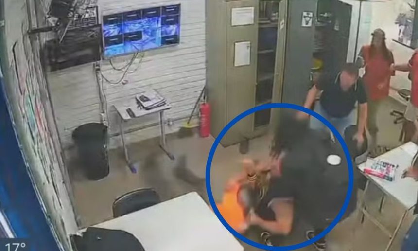 Professor agredido por pai de aluna em escola.