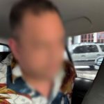 Suspeito de golpes em Manaus é preso dentro de um carro.