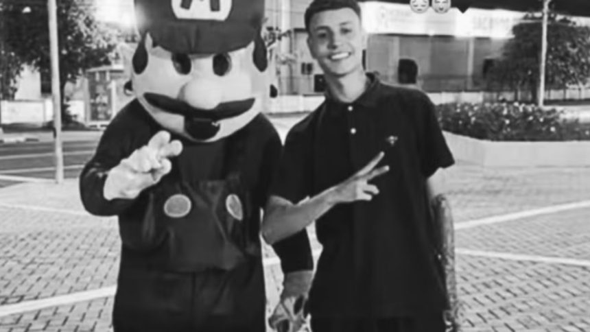 Jovem é espancado até a morte em praça no bairro Nova Cidade, em Manaus