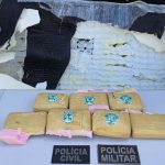 Polícia apreende oito quilos de maconha escondidos em colchão de embarcação no AM