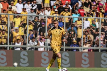 Amazonas FC anuncia renovação de contrato com zagueiro para 2026