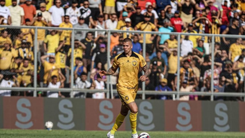Amazonas FC anuncia renovação de contrato com zagueiro para 2026
