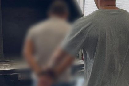 Homem esfaqueia ex por não aceitar fim de relacionamento em Manaus; ele foi preso