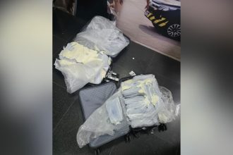 Homem é preso ao tentar embarcar com maconha de Manaus para Santarém