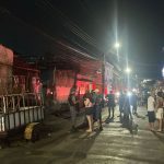 Homem é morto com mais de dez tiros após ser abordado por criminosos em Manaus