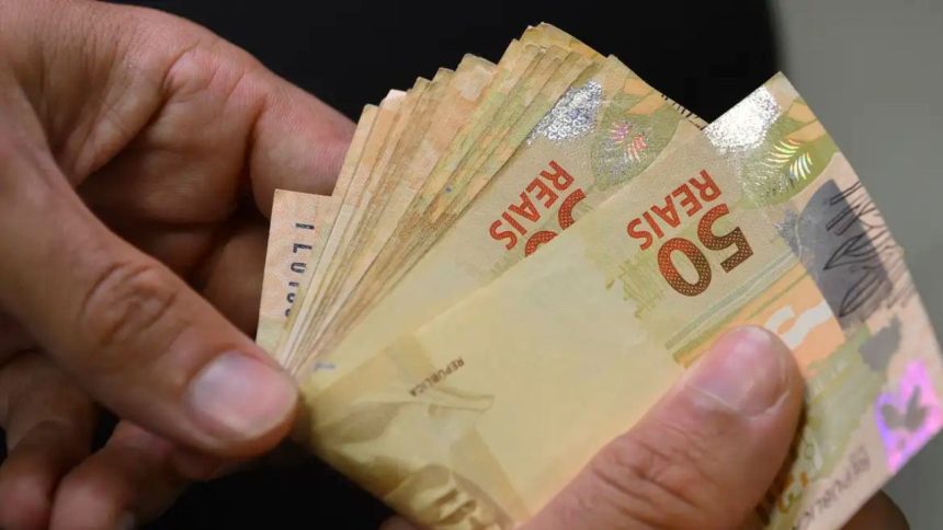 Mais de 150 mil trabalhadores ainda podem sacar Abono Salarial até dezembro