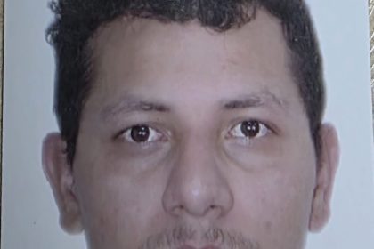 Polícia divulga imagem de suspeito de roubo a unidade de saúde em Manaus