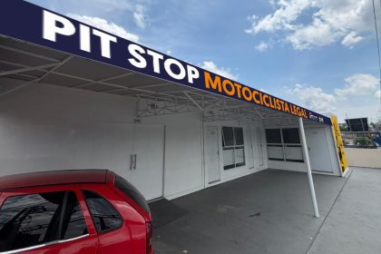 Pit stop do Detran para motociclistas e motofretistas.
