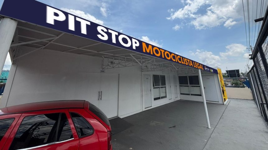 Pit stop do Detran para motociclistas e motofretistas.
