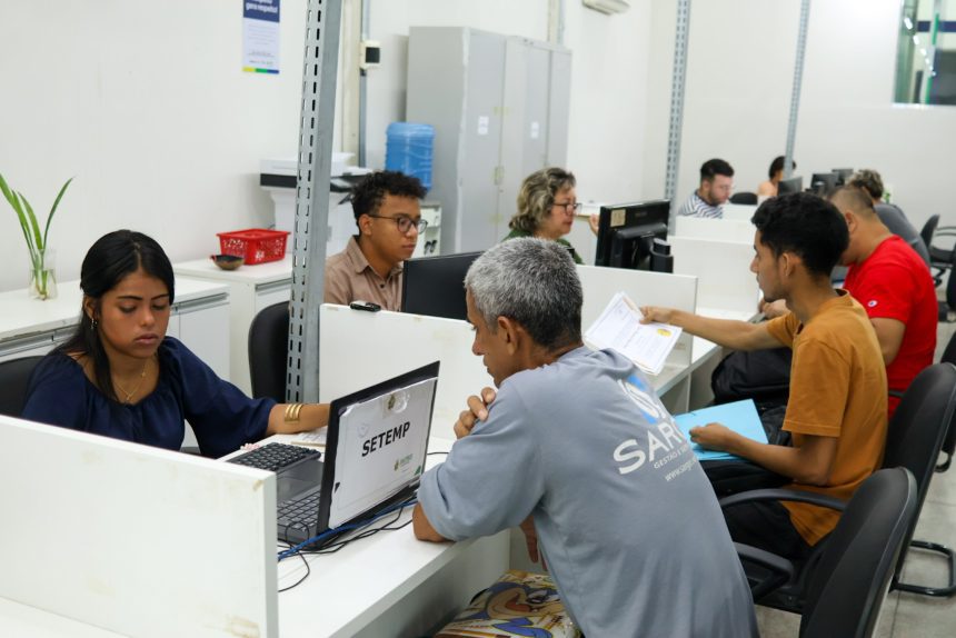 Manaus tem quase mil vagas de emprego em seleção no Sine