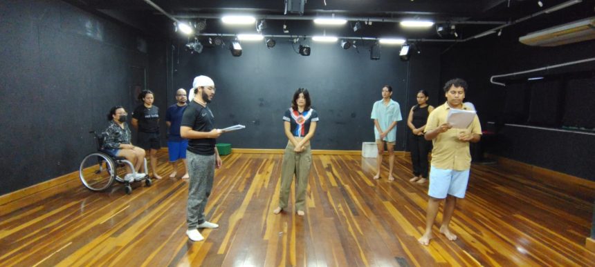 Ensaio aberto convida público a vivenciar os bastidores da criação teatral