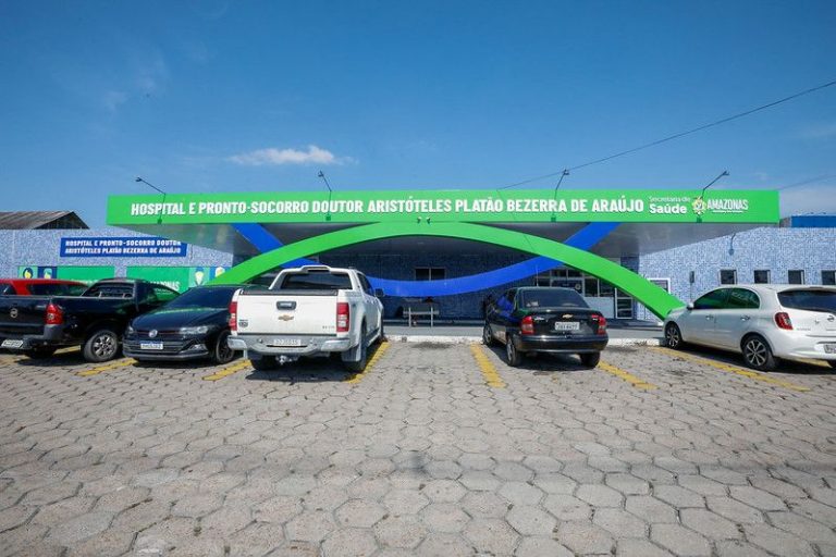 Serviços funcionarão em Manaus no feriado e ponto facultativo