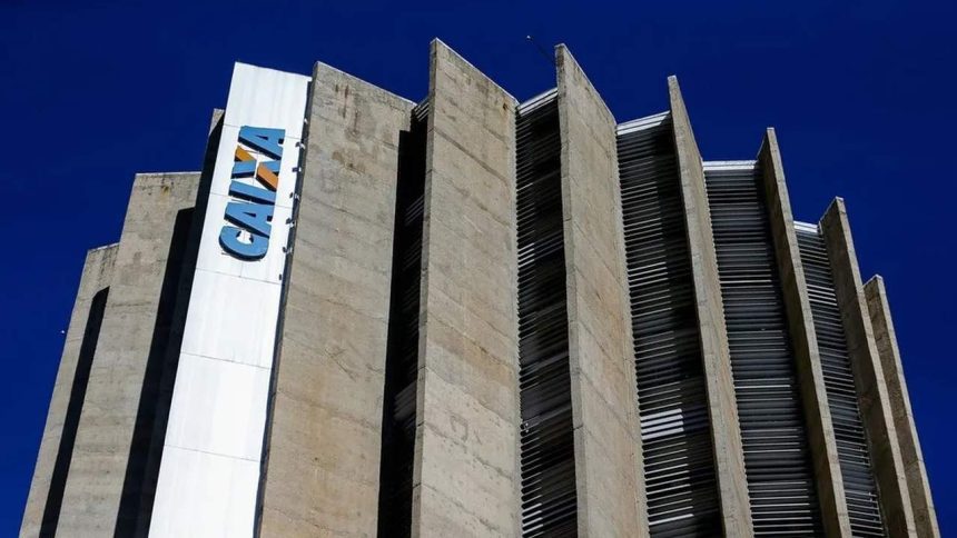 Fachada do edifício da Caixa Econômica Federal, com céu azul ao fundo.
