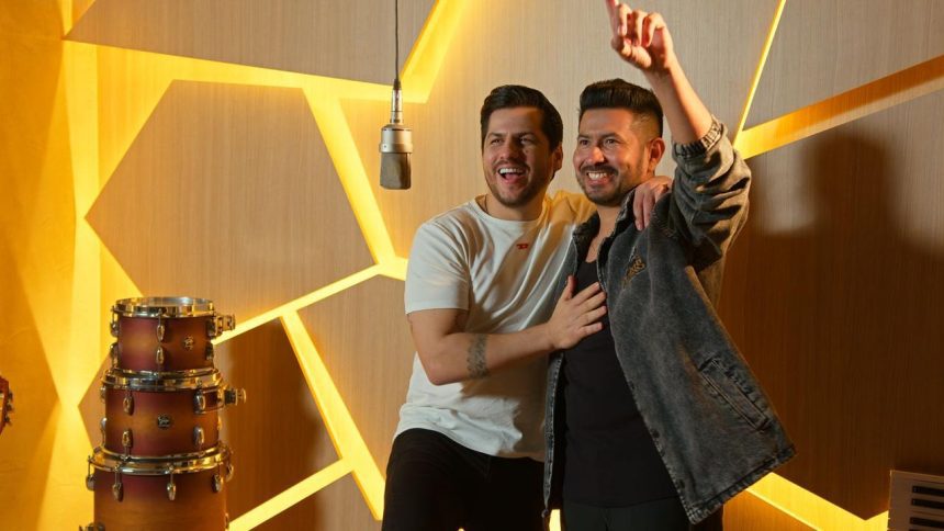 George Japa e Banda Magníficos celebram o lançamento de nova música em estúdio.