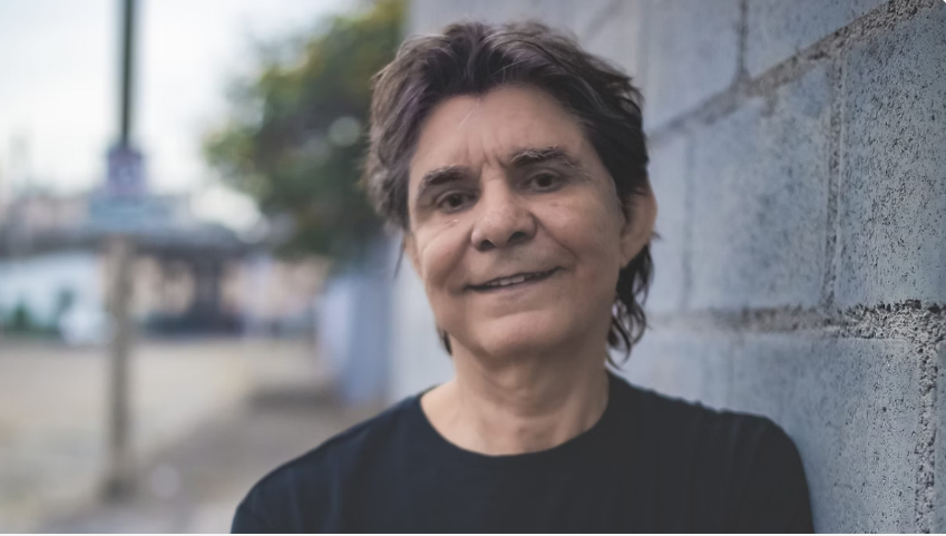 Cantor e compositor Lô Borges