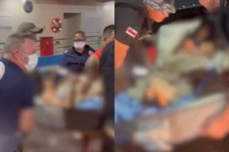 Resgate em ferry boat: equipe médica socorre mulher em trabalho de parto.