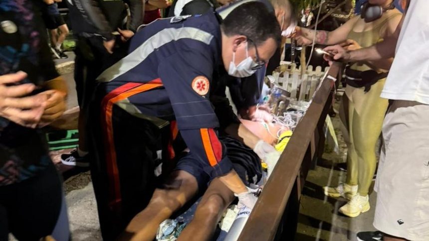 Socorristas atendendo corredor no Parque do Mindu, Manaus.