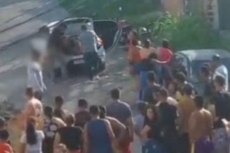 Homem é baleado e socorrido em porta-malas de carro na Zona Norte de Manaus