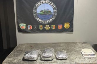 Jovem é preso com carga de entorpecentes durante fiscalização fluvial no Amazonas