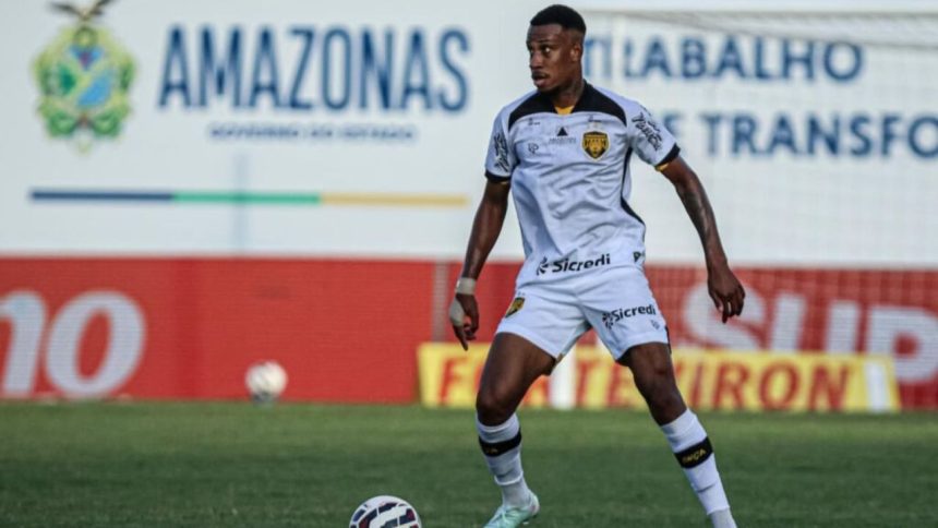 Amazonas FC confirma permanência de Gabriel Domingos para a temporada 2026