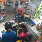 Dupla armada invade mercado, rende funcionários e foge com dinheiro em Manaus