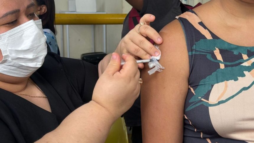 Vacina contra bronquiolite está disponível para gestantes em Manaus; veja onde se vacinar