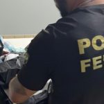 Casal é preso com cocaína escondida em fundo falso de mochilas no aeroporto no AM