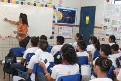 Rematrículas da rede municipal de Manaus para 2026 têm início nesta segunda