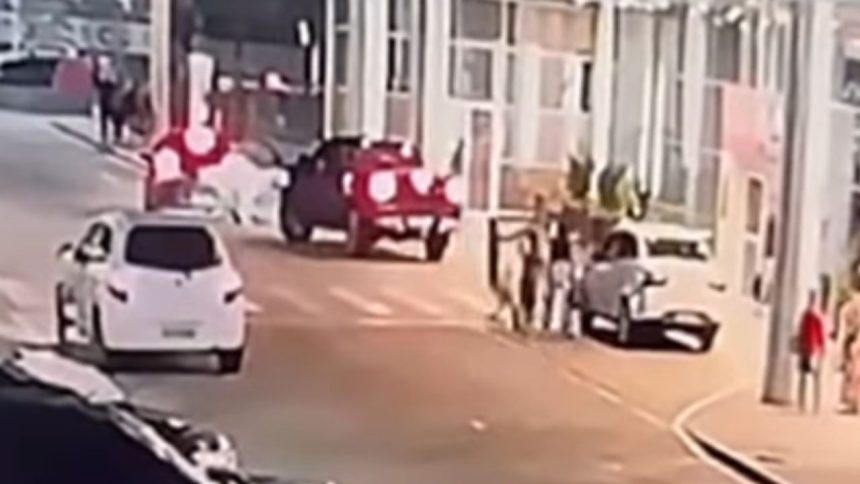 Rocam prende suspeito de participar de homicídio em centro comercial em Manaus