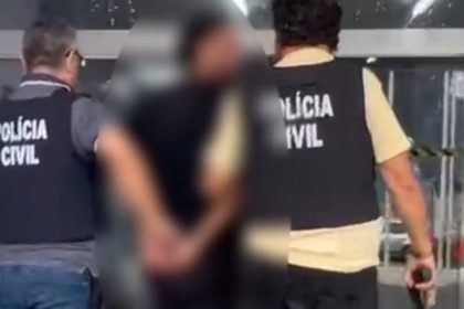 Homem é preso em Manaus após agredir ex-companheira com cabo de vassoura