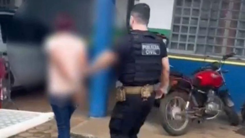 Mulher é presa por aplicar punições violentas a integrantes de facção criminosa no AM