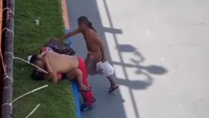 Casal tem celular furtado durante momento íntimo em Parintins, AM