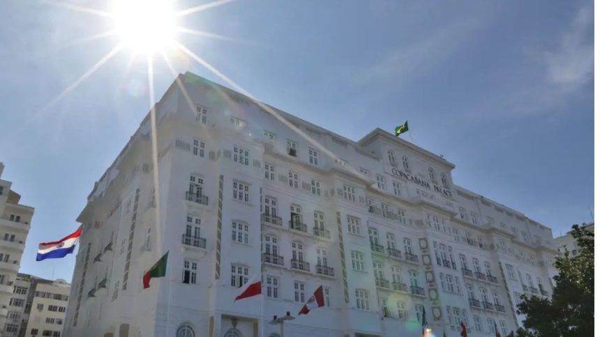 Padronização para horário de entrada e saída de hotéis começa a valer em todo o país