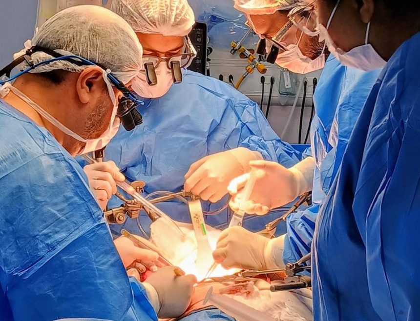 Hospital Delphina Aziz faz cinco transplantes renais em 24 horas