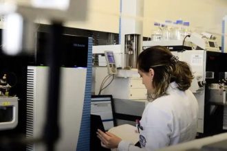 Programa de apoio a doutores anuncia mil bolsas de R$ 13 mil